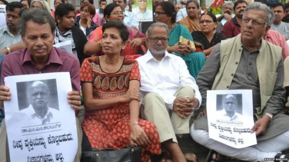 Rassemblement à la mémoire de Dr. Malleshappa Kalburgi